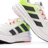 Baskets Grises/Jaunes Homme Adidas Questar 3
