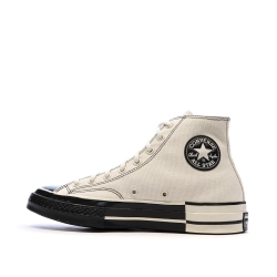 Baskets Écru Homme Converse Chuck 70