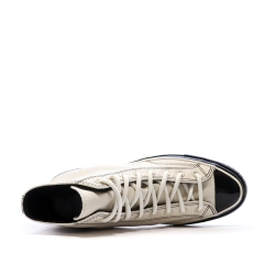 Baskets Écru Homme Converse Chuck 70