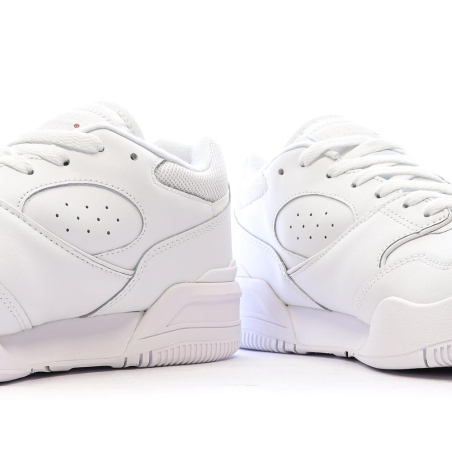 Baskets Blanches Homme Lacoste Lineshot 223