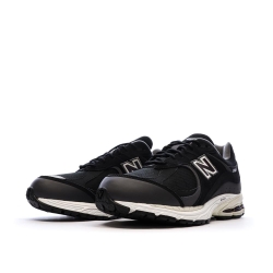 Baskets Noires Homme New Balance 2002