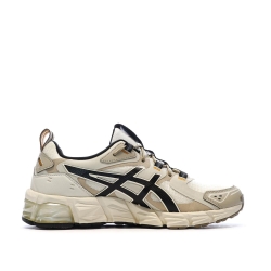 Baskets Beige Homme Asics Gel-Quantum 180