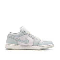 Baskets Bleu Clair/Écru Homme Nike Air Jordan 1 Low