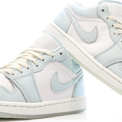 Baskets Bleu Clair/Écru Homme Nike Air Jordan 1 Low