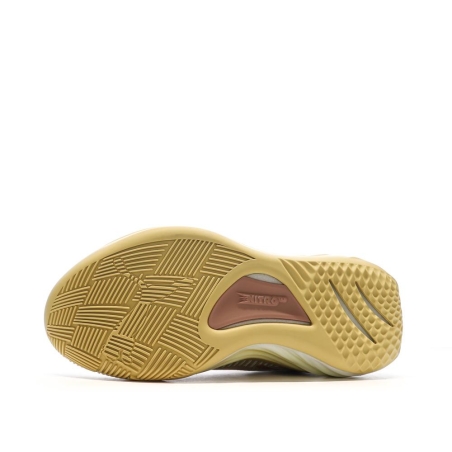 Chaussures de basket Marron Homme Puma All pro Nitro Cny
