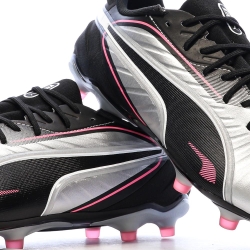 Chaussures de football Grises/Noires Homme Puma King