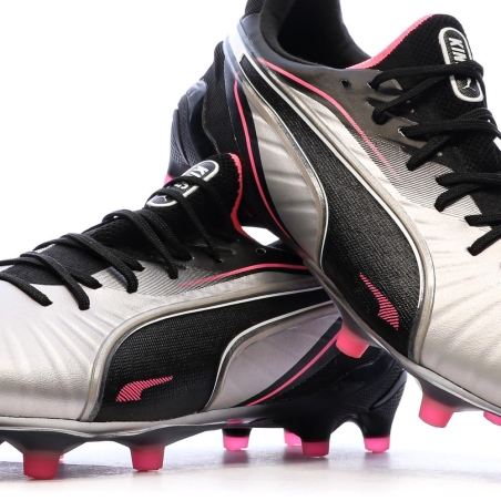 Chaussures de Football Grises/Noires Homme Puma King Ultimate