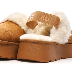 Sabots fourrés à élastique Camel Femme Xti Microfiber