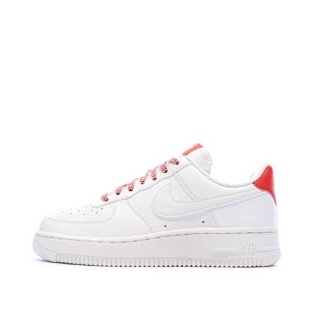 Baskets Blanches/Rouge Mixte Nike Air Force 1 07