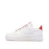 Baskets Blanches/Rouge Mixte Nike Air Force 1 07