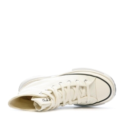Baskets Écru Femme Converse Run Star Legacy