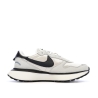 Baskets Beiges Femme Nike Phoenix Waffle