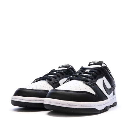 Dunk Low Baskets Blanches/Noires Femme Nike