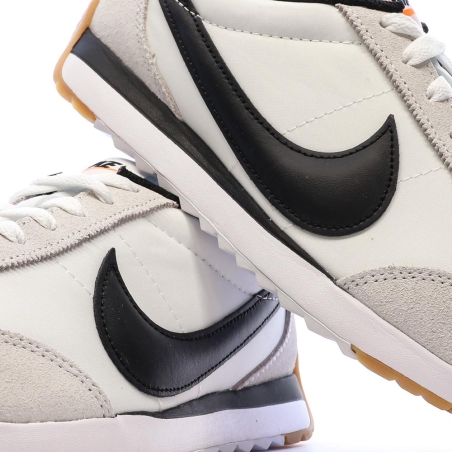 Baskets Blanc/Gris/Noir Femme Nike Pacific