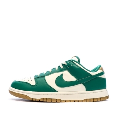 Baskets Blanche/Verte Femme Nike Dunk