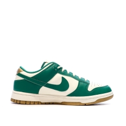 Baskets Blanche/Verte Femme Nike Dunk