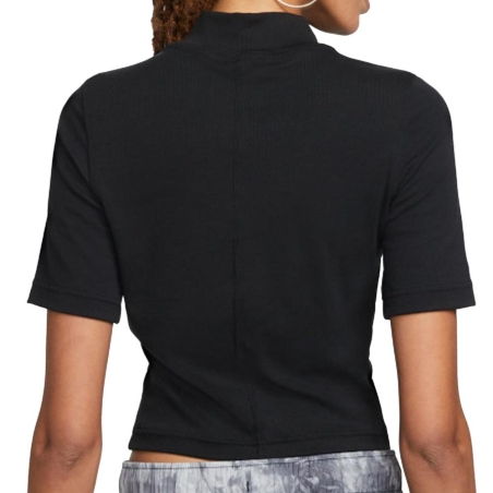 T-shirt Noir Femme Nike Essntl