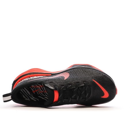 Chaussures de running Noir/Rouge Femme Nike Invincible