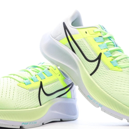 Chaussures de Running Jaunes/Blanches Femme Nike Pegasus