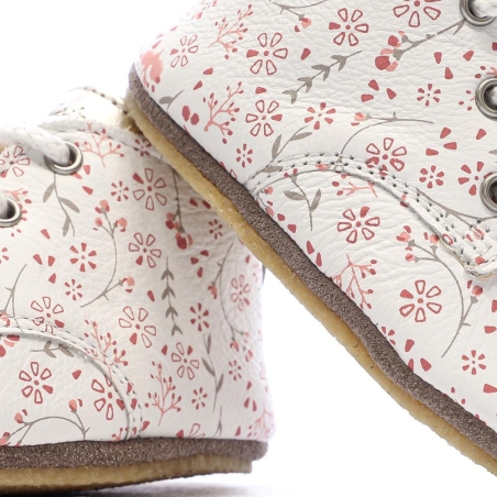 Chaussons Blanc à Fleurs Fille Aster Layas