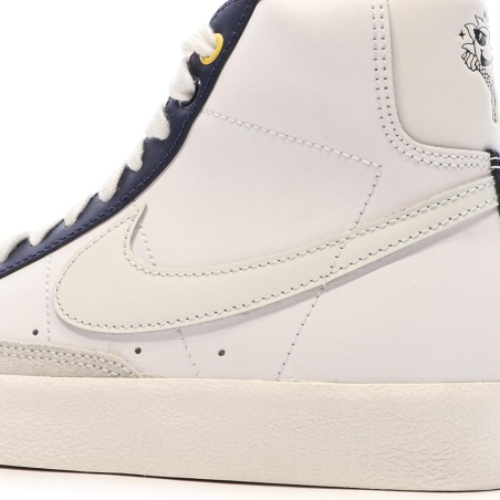 Baskets Blanche/Marine Garçon Nike Blazer Mid '77
