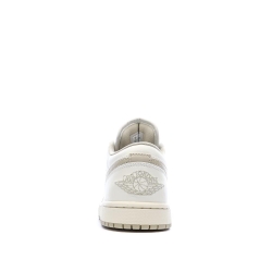 Basket Écru/Marron Mixte Nike Air Jordan 1 Low