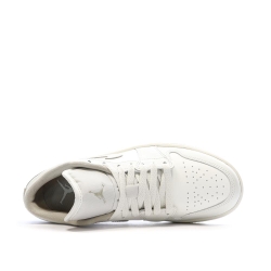 Basket Écru/Marron Mixte Nike Air Jordan 1 Low