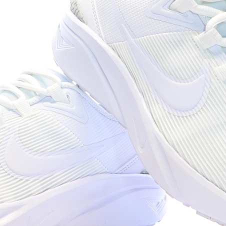 Baskets Blanches Garçon Nike Star Runner 4 NN