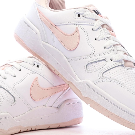 Baskets Blanc/Rose Fille Nike Full Force Lo