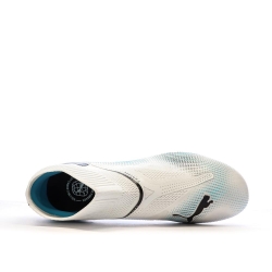 Chaussures de football Blanches/Roses Homme Puma Future 7 Match
