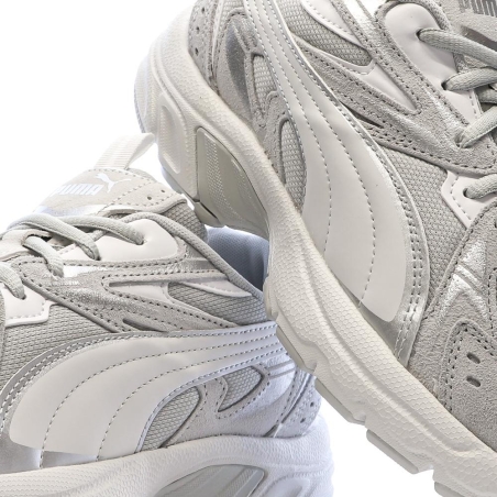 Baskets Grises Clair Homme Puma Milenio Tech Suede