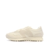 New Balance 327 Baskets Blanches/Beiges Femme GS327MI