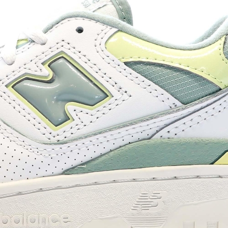 Baskets Blanches/Verte Femme New Balance 550