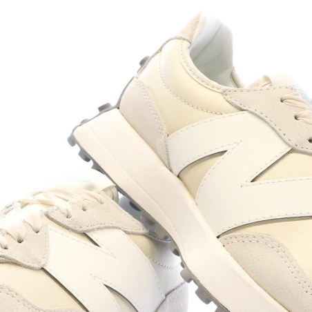 New Balance 327 Baskets Beiges Femme WS327MO
