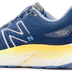 Chaussures de Running Marine Homme New Balance MEVOZLR
