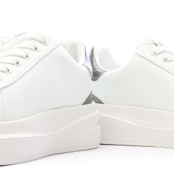 Baskets Blanches/Argent Femme Guess Elbina