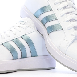 Baskets Blanches/Bleu Femme Adidas Grand Court Base 2.0