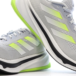 Chaussures de Running Grises/Jaunes Homme Adidas Supernova
