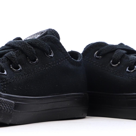 Baskets Noir Enfant Converse Chuck Taylor All Star