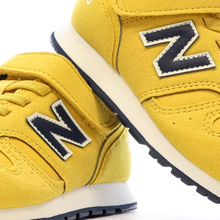 Baskets Jaunes Garçon New Balance S224 YV373VL2