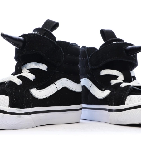 Baskets Noires/Blanches Enfant Vans Flying Sk8-hi