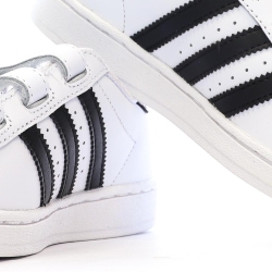 Basket Blanches/Noires Garçon Adidas Superstar
