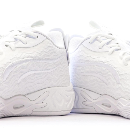 Chaussures de Basketball Blanc Femme Puma Mb.04 Lo Ice White